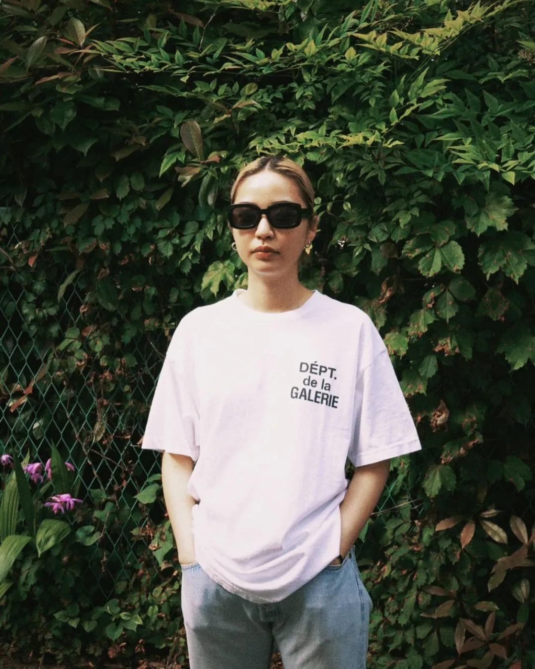 GALLERY DEPT. CLASSIC FRENCH TEE Classic French TEE White S-XL This time the return of the classic French Tee follows the newly replenished version of the official website. The printing is mottled and distressed. The main label/wash water label/code number label are also updated. The old style is newly made and the quality is increased.